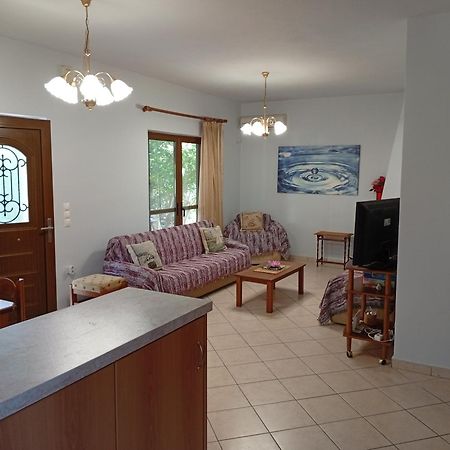Lefkas House With Garden Villa Tsoukalades Exterior photo