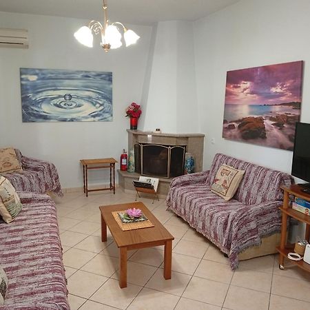 Lefkas House With Garden Villa Tsoukalades Exterior photo