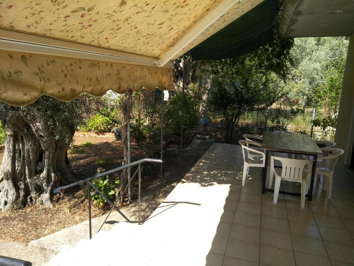 Lefkas House With Garden Villa Tsoukalades Exterior photo